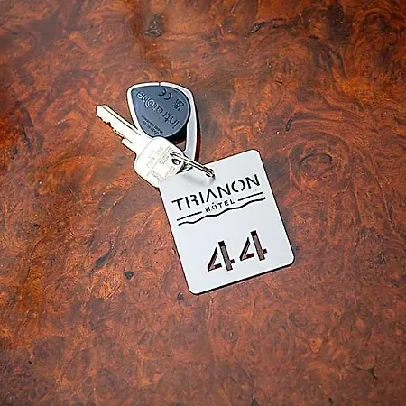 Trianon מלון